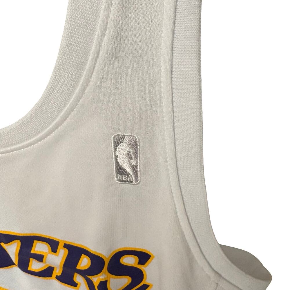 Lakers Kobe Bryant 24 NBA4her White Jersey Adidas Size Small NBA Patch Cute - Picture 4 of 8